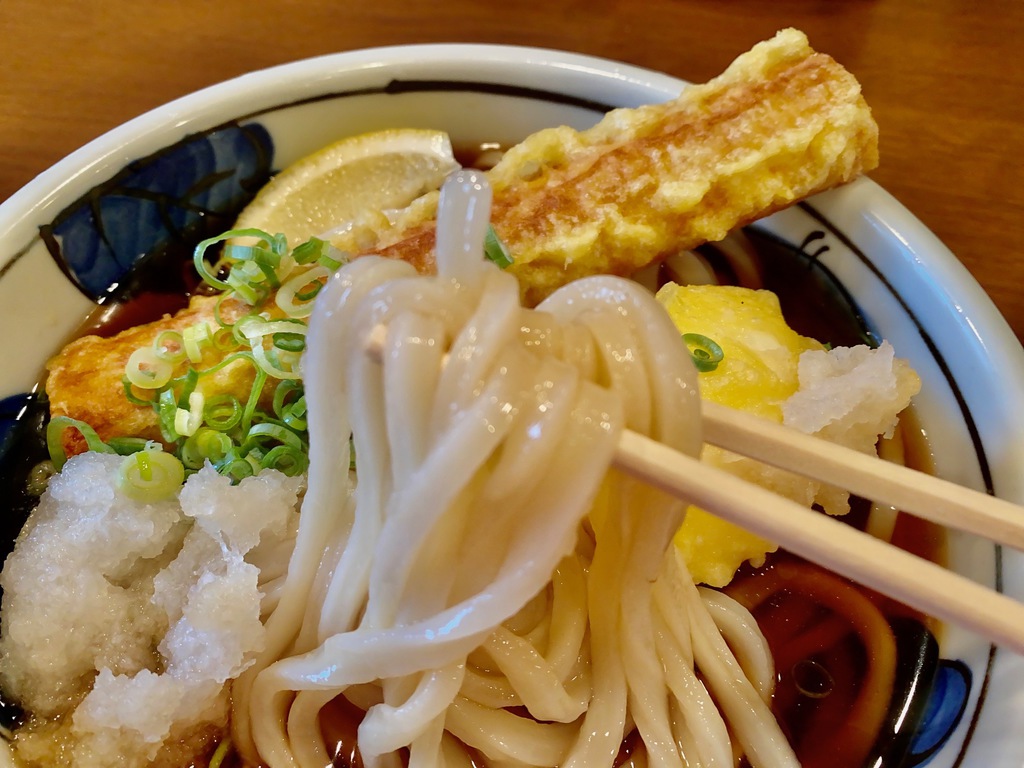 つるめん「うどん」リフト